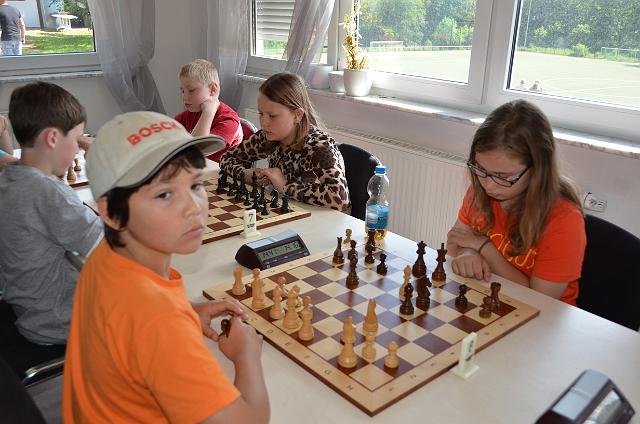2013-06-Schach-Kids-Turnier-Klasse 3 und 4-043